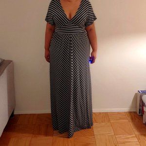 Black and Gray Maxi Dress